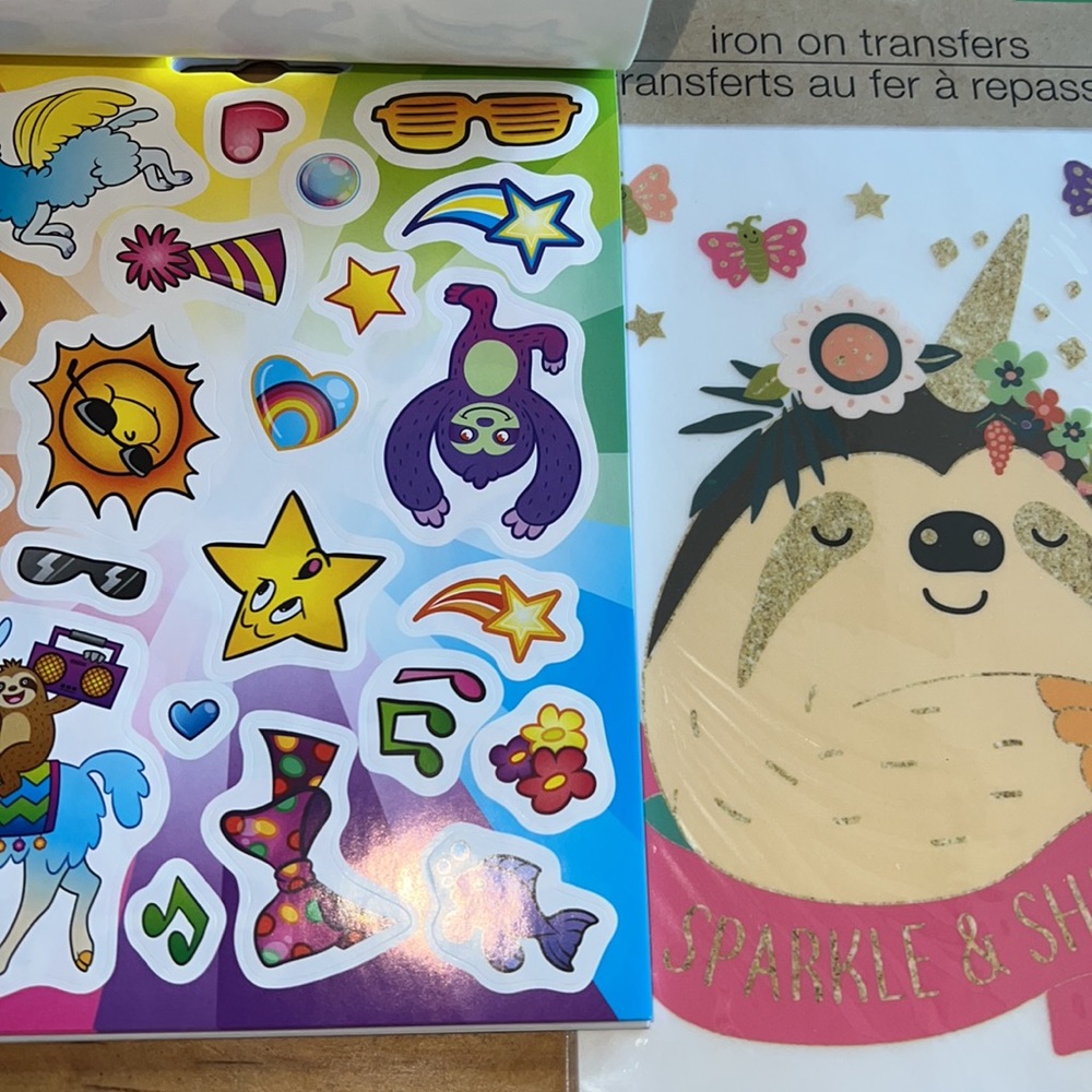 NWT Color Me Happy 🦥🦙Activity Set - Picture 3 of 6